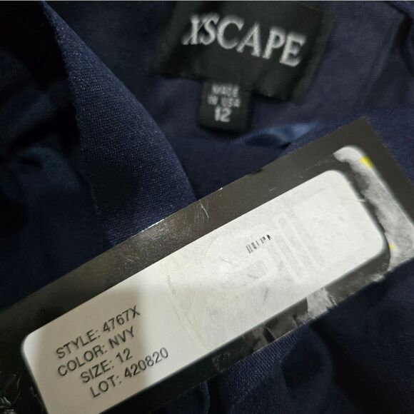 Xscape 4767 Naya Ruffled Off-the-Shoulder Scuba Gown NWT size 12 Navy Blue - Picture 6 of 6